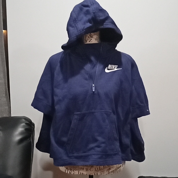 Nike Tops - 😍NWOT Women's Nike Navy Zip Crop Sweatshirt😍